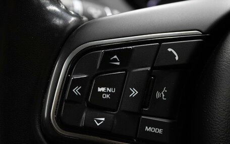 Jaguar E-Pace, 2018 год, 2 199 000 рублей, 19 фотография