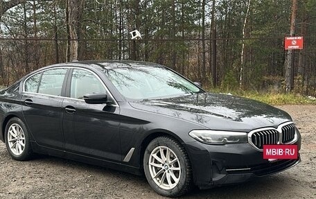 BMW 5 серия, 2020 год, 3 500 000 рублей, 3 фотография