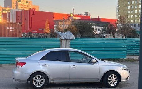 KIA Cerato III, 2010 год, 925 000 рублей, 3 фотография