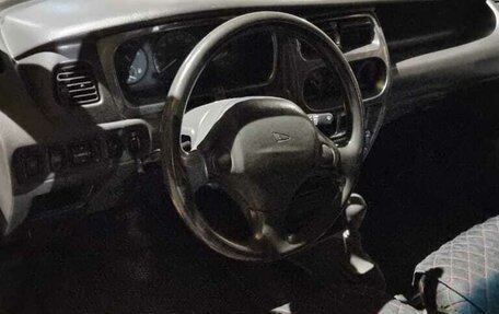 Daihatsu Sirion, 2000 год, 200 000 рублей, 4 фотография
