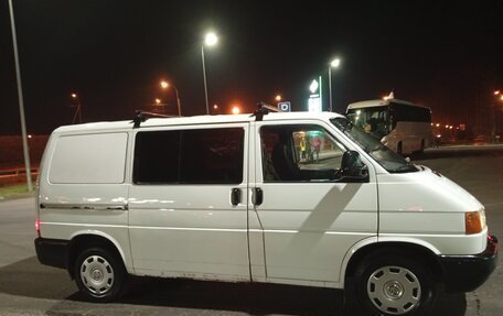 Volkswagen Transporter T4, 1995 год, 550 000 рублей, 2 фотография