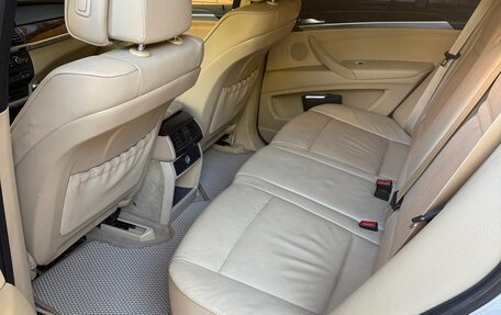 BMW X5, 2010 год, 1 600 000 рублей, 13 фотография