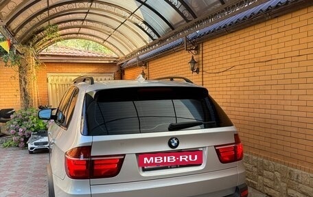 BMW X5, 2010 год, 1 600 000 рублей, 3 фотография