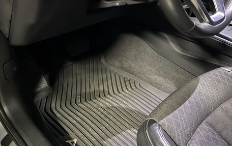 Audi A4, 2019 год, 2 500 000 рублей, 20 фотография