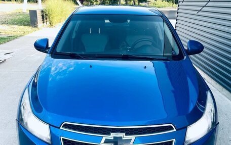 Chevrolet Cruze II, 2011 год, 685 000 рублей, 2 фотография
