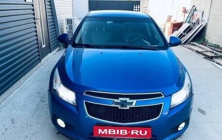 Chevrolet Cruze II, 2011 год, 685 000 рублей, 6 фотография