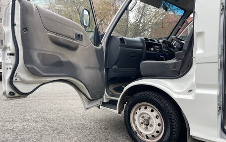 Mazda Bongo IV, 2003 год, 450 000 рублей, 11 фотография