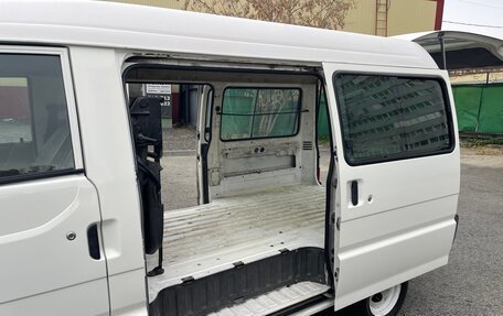 Mazda Bongo IV, 2003 год, 450 000 рублей, 25 фотография