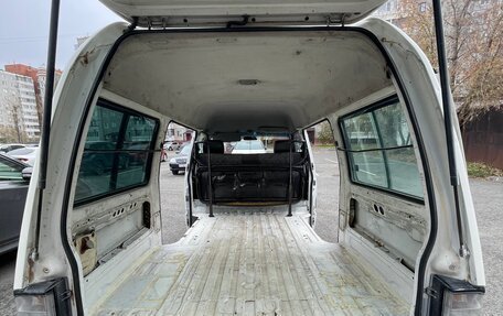 Mazda Bongo IV, 2003 год, 450 000 рублей, 24 фотография