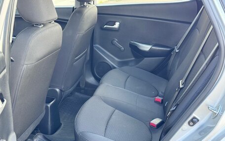 KIA Rio III рестайлинг, 2014 год, 880 000 рублей, 14 фотография