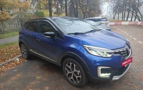 Renault Kaptur I рестайлинг, 2020 год, 1 560 000 рублей, 2 фотография