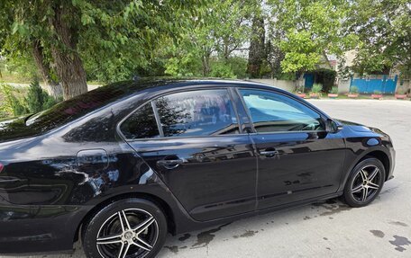 Volkswagen Jetta VI, 2015 год, 950 000 рублей, 8 фотография