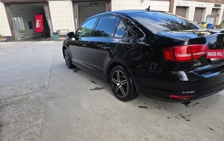 Volkswagen Jetta VI, 2015 год, 950 000 рублей, 6 фотография