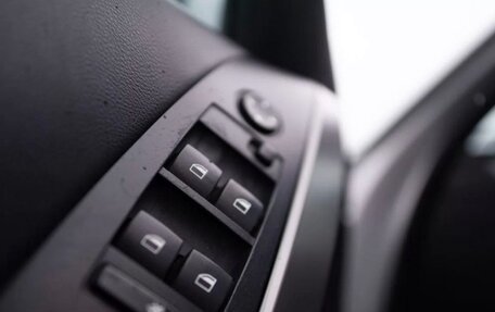 BMW 5 серия, 2005 год, 900 000 рублей, 13 фотография