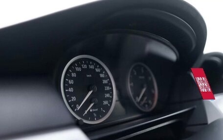 BMW 5 серия, 2005 год, 900 000 рублей, 12 фотография