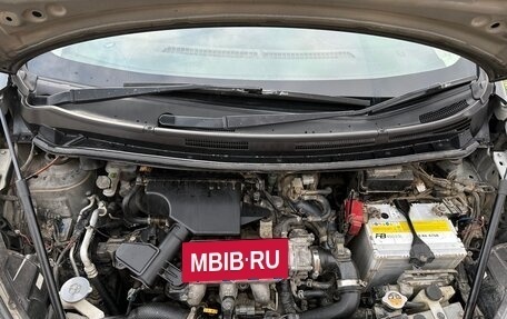 Nissan Note II рестайлинг, 2012 год, 700 000 рублей, 9 фотография