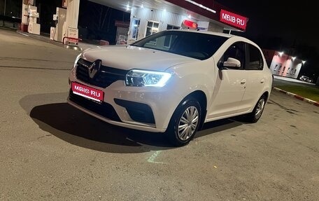 Renault Logan II, 2021 год, 970 000 рублей, 1 фотография