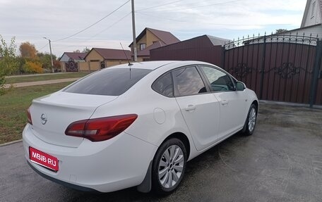 Opel Astra J, 2012 год, 1 250 000 рублей, 1 фотография