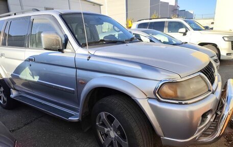 Mitsubishi Pajero Sport II рестайлинг, 2004 год, 690 000 рублей, 4 фотография