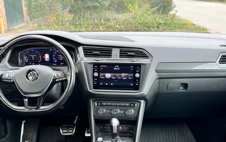 Volkswagen Tiguan II, 2020 год, 2 380 000 рублей, 7 фотография