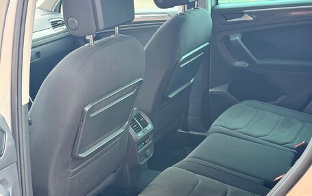 Volkswagen Tiguan II, 2020 год, 2 380 000 рублей, 9 фотография