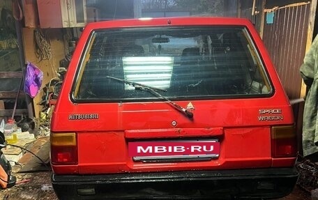 Mitsubishi Space Wagon III, 1985 год, 193 000 рублей, 5 фотография
