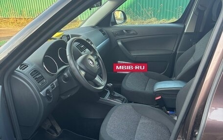 Skoda Yeti I рестайлинг, 2014 год, 1 080 000 рублей, 7 фотография