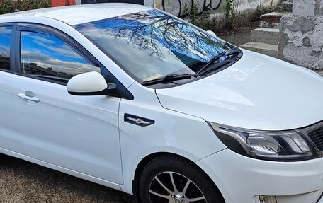 KIA Rio III рестайлинг, 2014 год, 920 000 рублей, 3 фотография