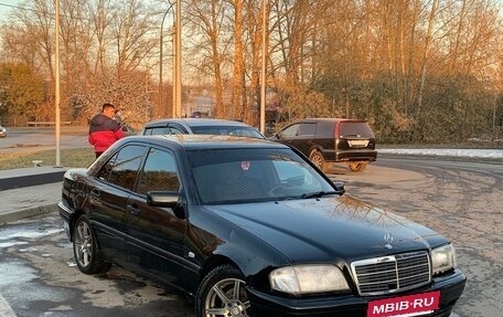 Mercedes-Benz C-Класс, 1999 год, 410 000 рублей, 4 фотография