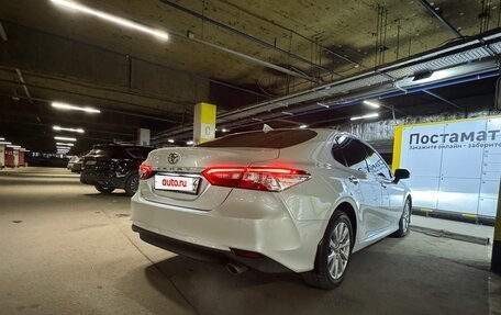 Toyota Camry, 2019 год, 3 050 000 рублей, 13 фотография