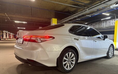 Toyota Camry, 2019 год, 3 050 000 рублей, 15 фотография