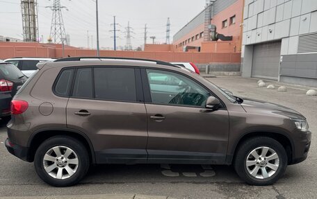 Volkswagen Tiguan I, 2014 год, 1 580 000 рублей, 2 фотография