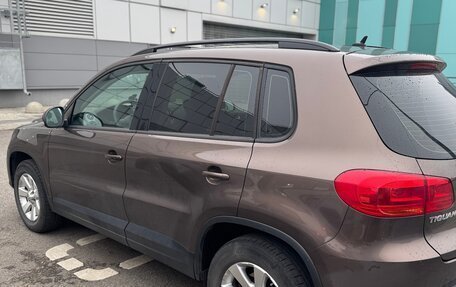 Volkswagen Tiguan I, 2014 год, 1 580 000 рублей, 4 фотография