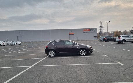 Opel Astra J, 2013 год, 1 150 000 рублей, 6 фотография