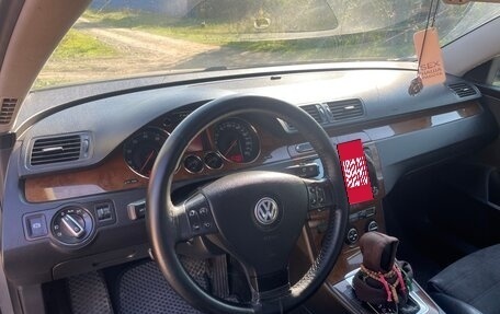 Volkswagen Passat B6, 2005 год, 650 000 рублей, 12 фотография