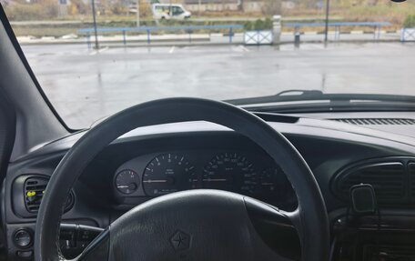 Chrysler Voyager III, 1997 год, 390 000 рублей, 7 фотография
