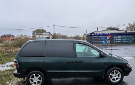Chrysler Voyager III, 1997 год, 390 000 рублей, 4 фотография