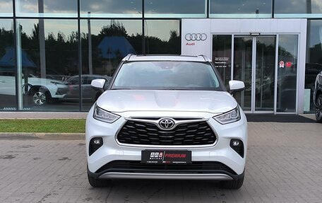 Toyota Highlander, 2025 год, 6 150 000 рублей, 2 фотография