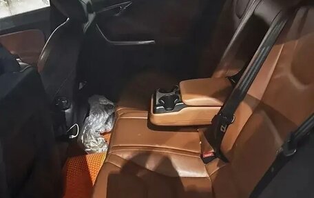 Volvo S60 III, 2014 год, 1 300 000 рублей, 4 фотография