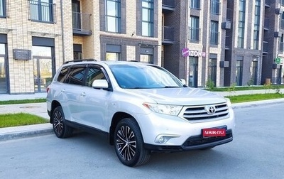 Toyota Highlander III, 2012 год, 1 970 000 рублей, 1 фотография