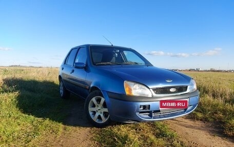 Ford Fiesta, 2001 год, 180 000 рублей, 3 фотография