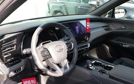 Lexus RX IV рестайлинг, 2025 год, 12 900 000 рублей, 5 фотография