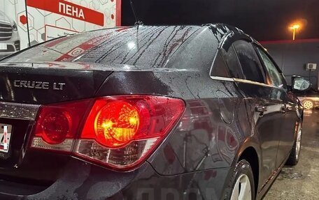 Chevrolet Cruze II, 2009 год, 571 000 рублей, 5 фотография