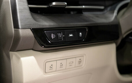 KIA Carnival, 2024 год, 6 790 000 рублей, 35 фотография