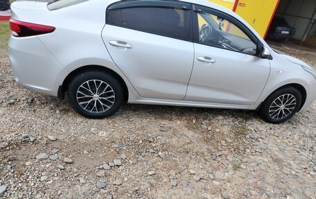 KIA Rio IV, 2017 год, 1 200 000 рублей, 2 фотография