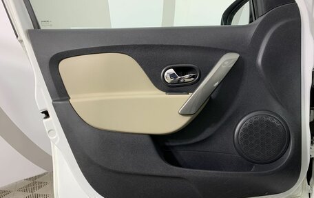 Renault Logan II, 2016 год, 624 000 рублей, 8 фотография