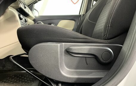 Renault Logan II, 2016 год, 624 000 рублей, 10 фотография