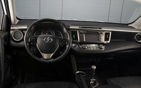 Toyota RAV4, 2013 год, 1 595 000 рублей, 6 фотография