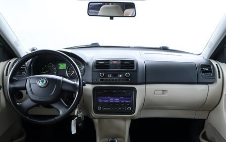 Skoda Fabia II, 2010 год, 780 000 рублей, 5 фотография