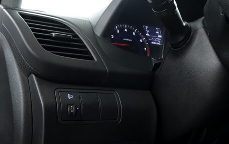 Hyundai Solaris II рестайлинг, 2016 год, 1 070 000 рублей, 8 фотография